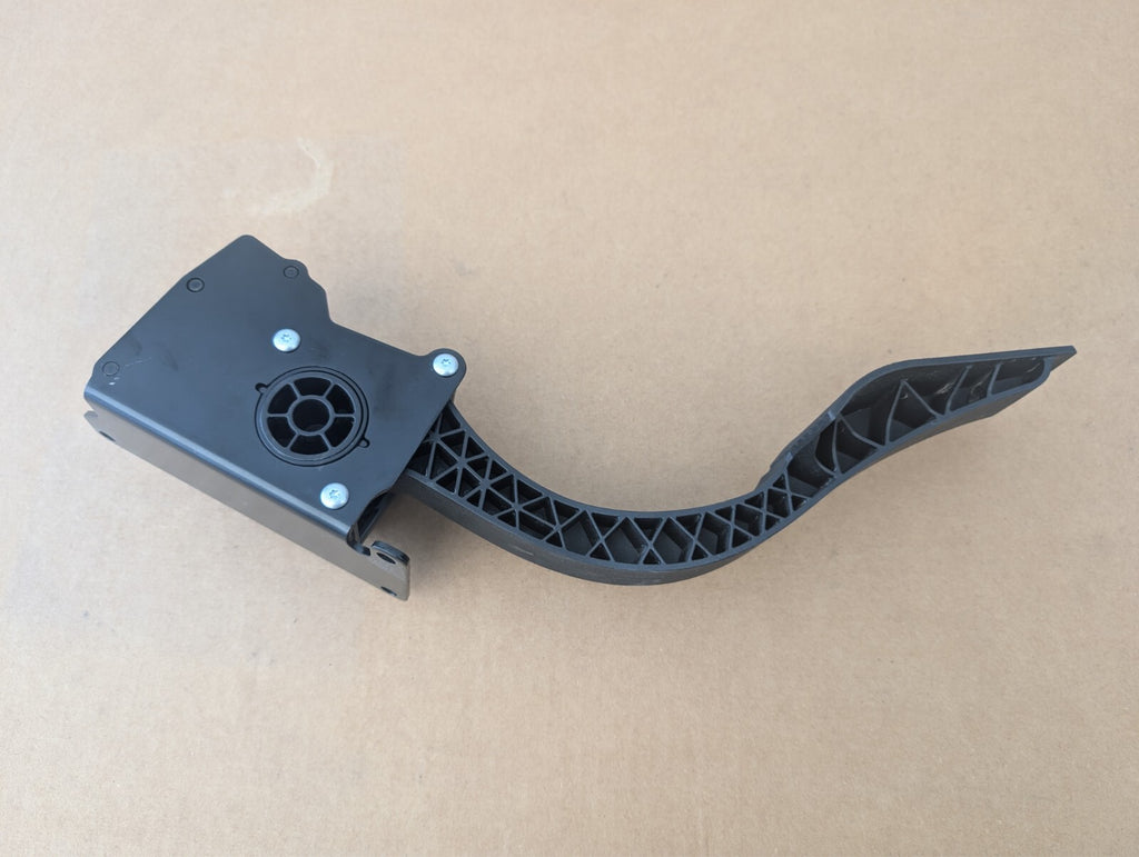Polaris RZR Pro R Throttle Pedal — view 4