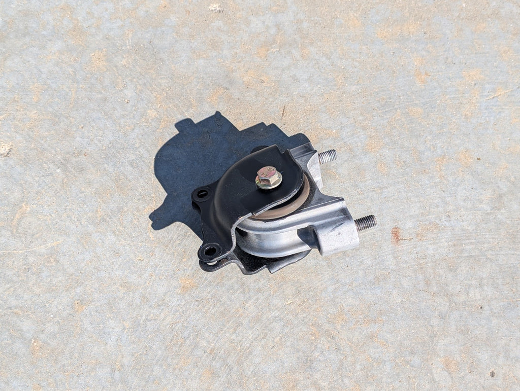 Polaris RZR PRO R ENGINE & TRANSMISSION MOUNT, 1K Miles Max, OEM 1337135