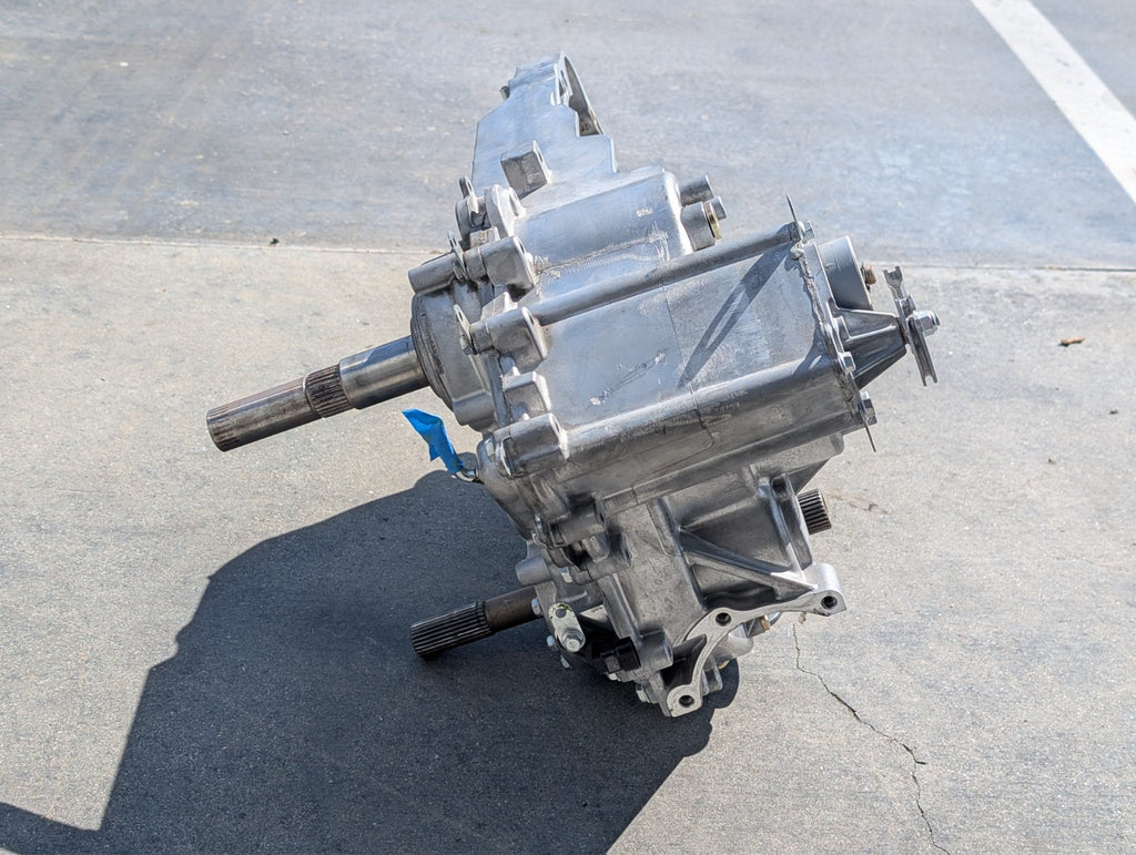 Polaris RZR PRO R Transmission w/ Quick-change PTL Cover, 500 Mi, OEM 1337203