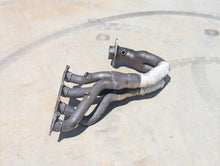 Load image into Gallery viewer, Polaris RZR PRO R EXHAUST MANIFOLD, 900 Miles, OEM 1263763