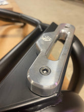 Load image into Gallery viewer, L&amp;W Fab 6" Aluminum Fairlead