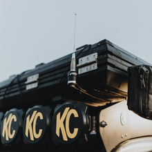 Load image into Gallery viewer, GMRS and UHF No Ground Plane NGP Tuned Whip Antenna