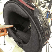 Load image into Gallery viewer, Alpha Audio Speaker Pods - Velcro Mounting and Gel Ear Pods - Stereo &amp; Mono 3.5mm